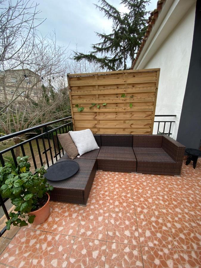 Charming Apartment In A Duplex With Garden & Balcony Cunit Luaran gambar